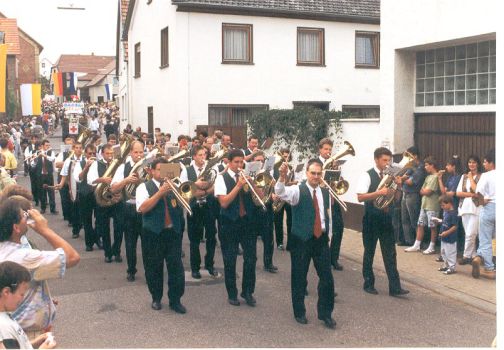 Bild 3 Chronik Musikverein Wallhausen